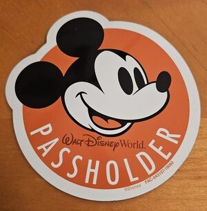 Disney Passholder Mickey Mouse Magnet